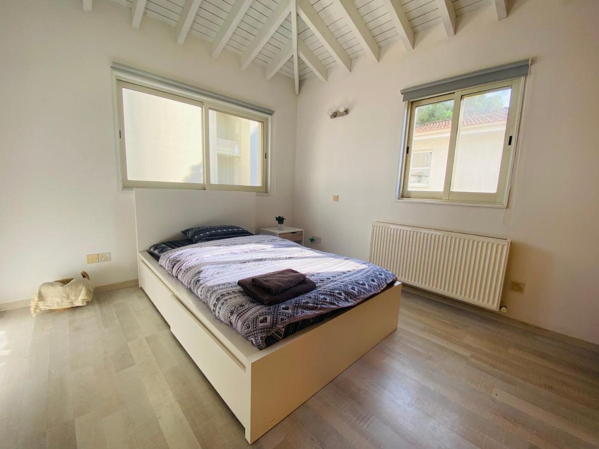 Gaia - 4 Bedroom House In לרנקה מראה חיצוני תמונה