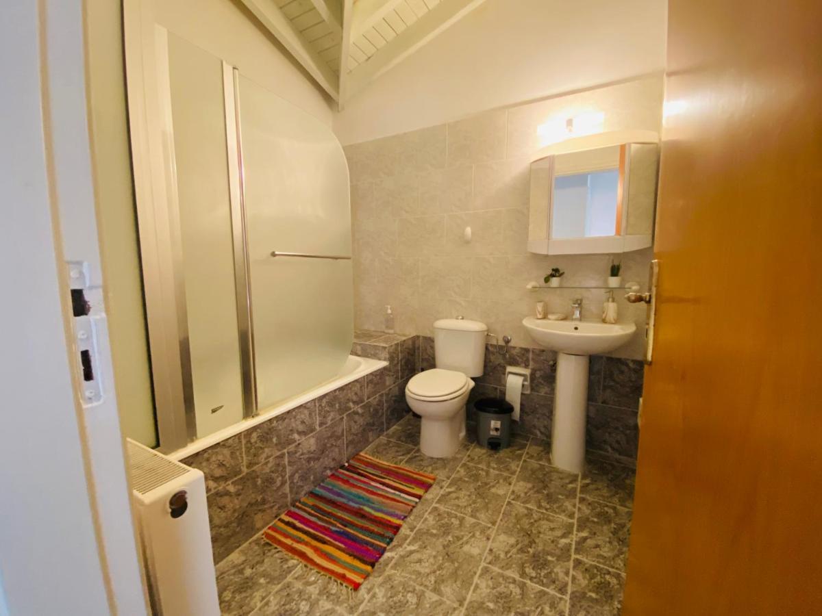 Gaia - 4 Bedroom House In לרנקה מראה חיצוני תמונה