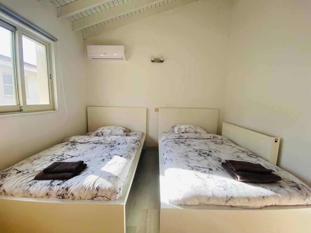 Gaia - 4 Bedroom House In לרנקה מראה חיצוני תמונה