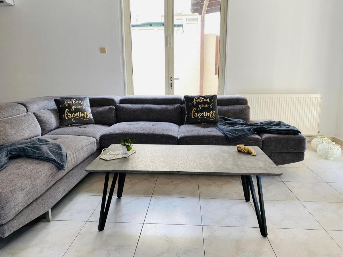 Gaia - 4 Bedroom House In לרנקה מראה חיצוני תמונה