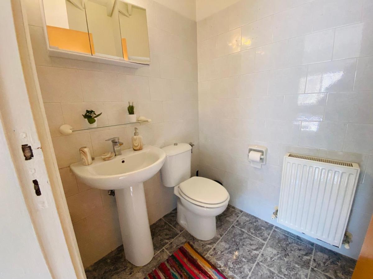Gaia - 4 Bedroom House In לרנקה מראה חיצוני תמונה